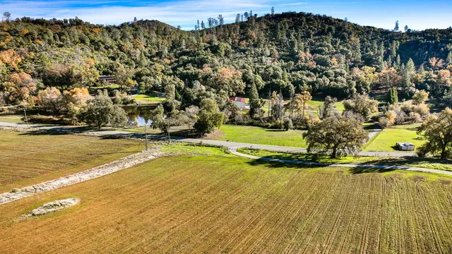 $458,500 | 6612 Michel Road, Mountain Ranch, CA 95246