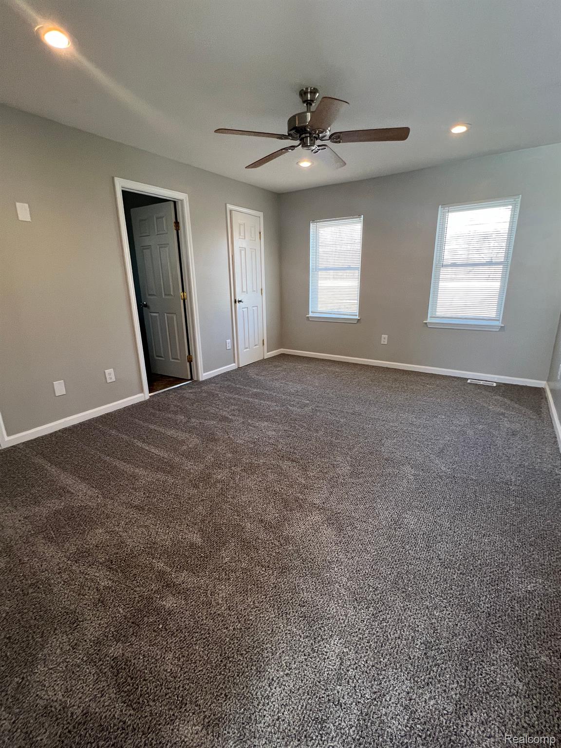 40421 Tyler Road Belleville, MI 48111 - Photo 6 of 16 Gallery Image 6