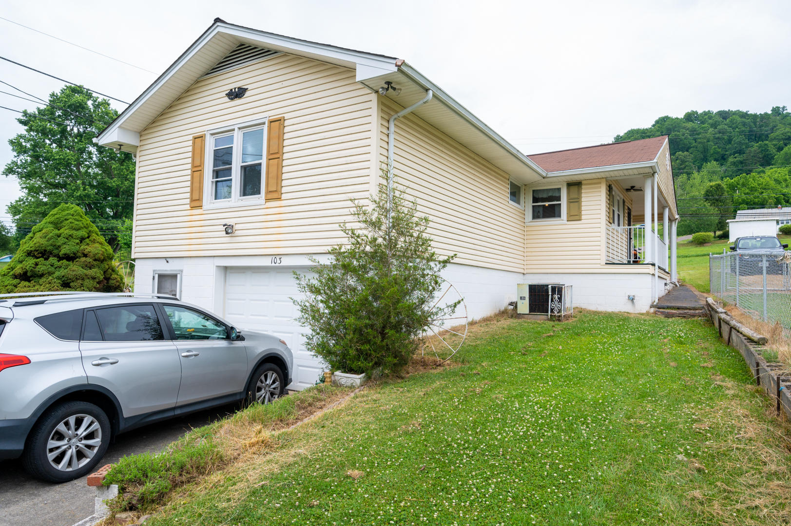476 East Carters Valley Road Gate City, VA 24251 - Photo 28 of 28 E Carters Valley-33