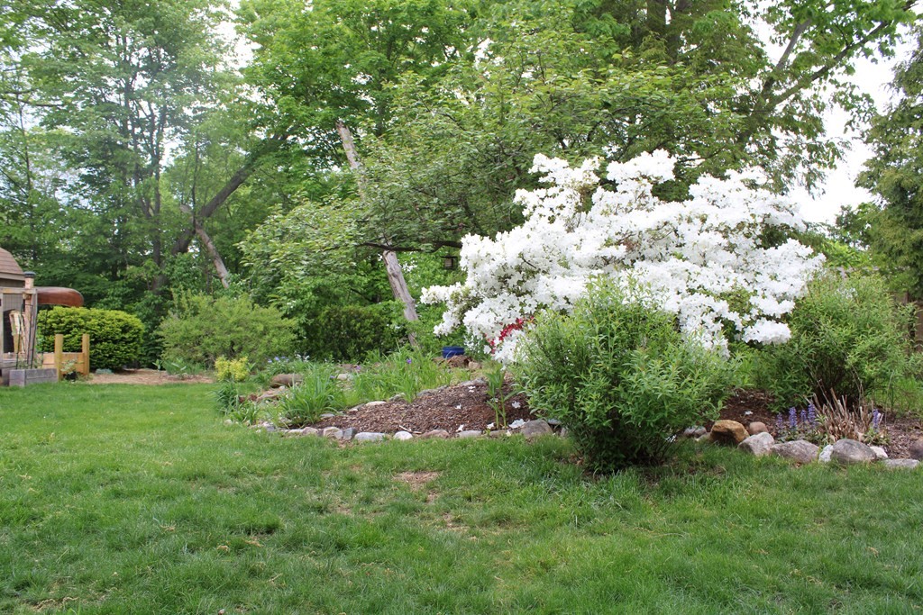 1 Meadowbrook Road Hudson, MA 01749 - Photo 33 of 36