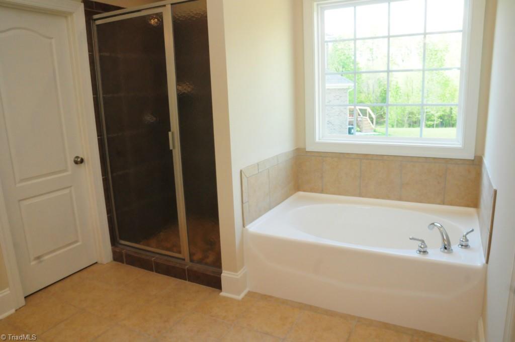 7508 Broadus Court Oak Ridge, NC 27310 - Photo 11 of 16