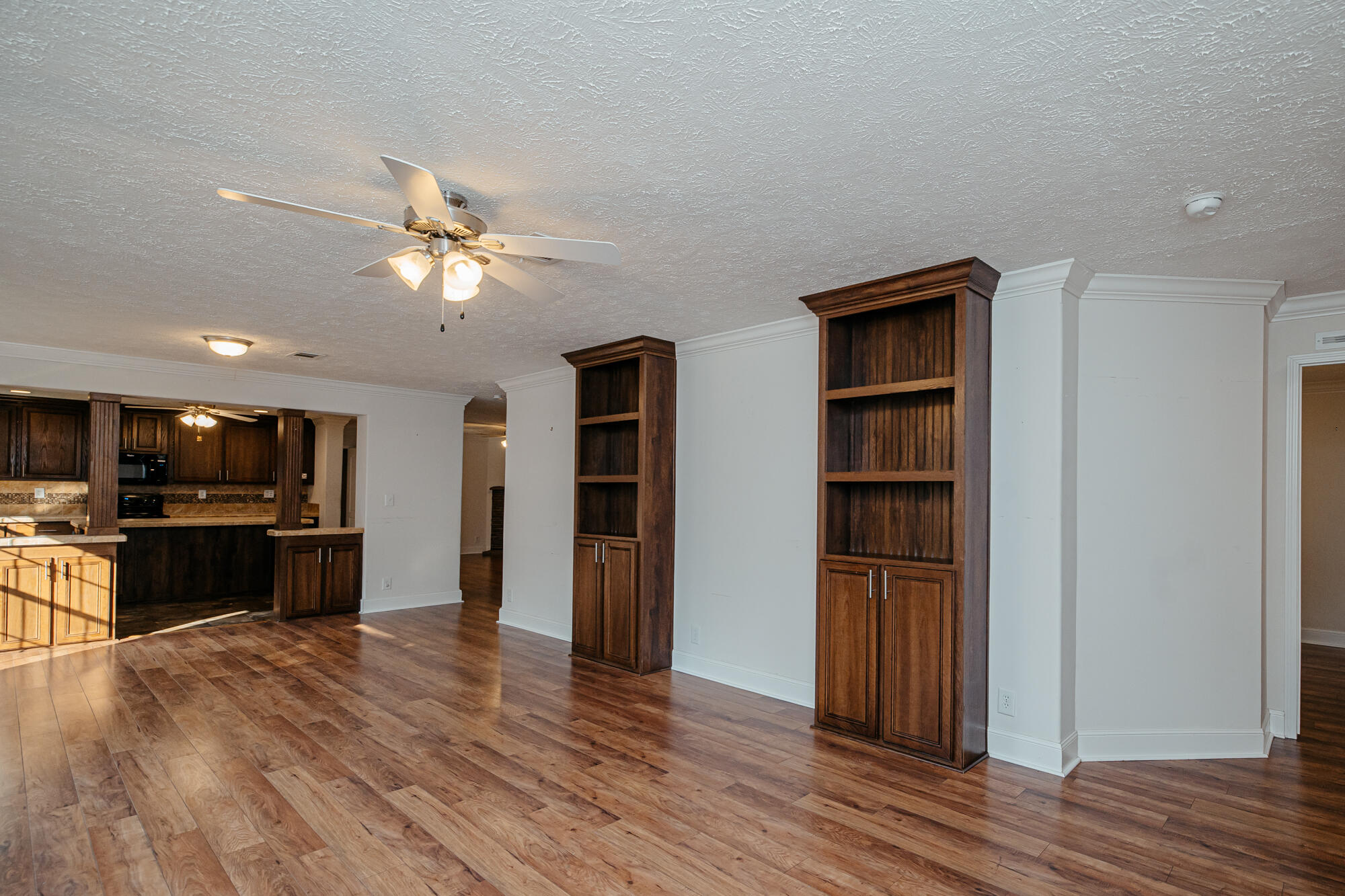 114PrinceEdwardDr -14