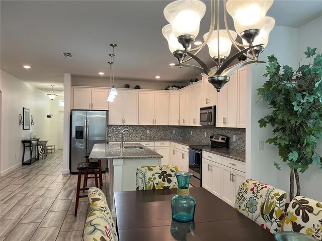 $3,900 | 4715 Sleepy Hollow Drive, Kissimmee, FL 34746