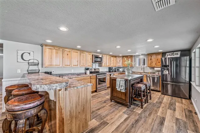 $665,000 | 125 County Road 596, Eastland, TX 76448