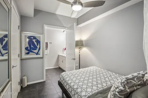 $525,000 | 7161 East Rancho Vista Drive, Unit 2008, Scottsdale, AZ 85251