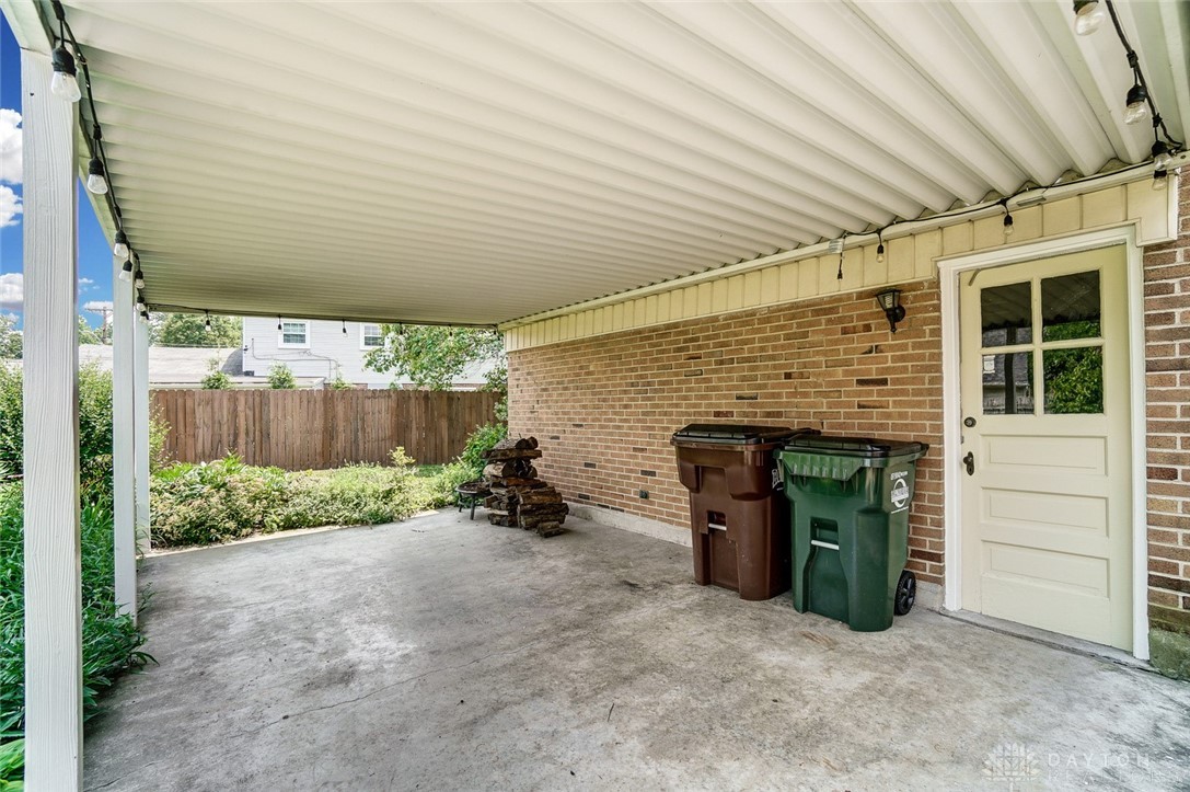 433 Avon Way Kettering, OH 45429 - Photo 32 of 37