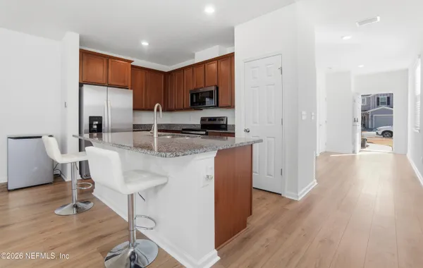 $2,000 | 7662 Merchants Way, Jacksonville, FL 32222