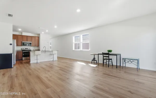 $2,000 | 7662 Merchants Way, Jacksonville, FL 32222