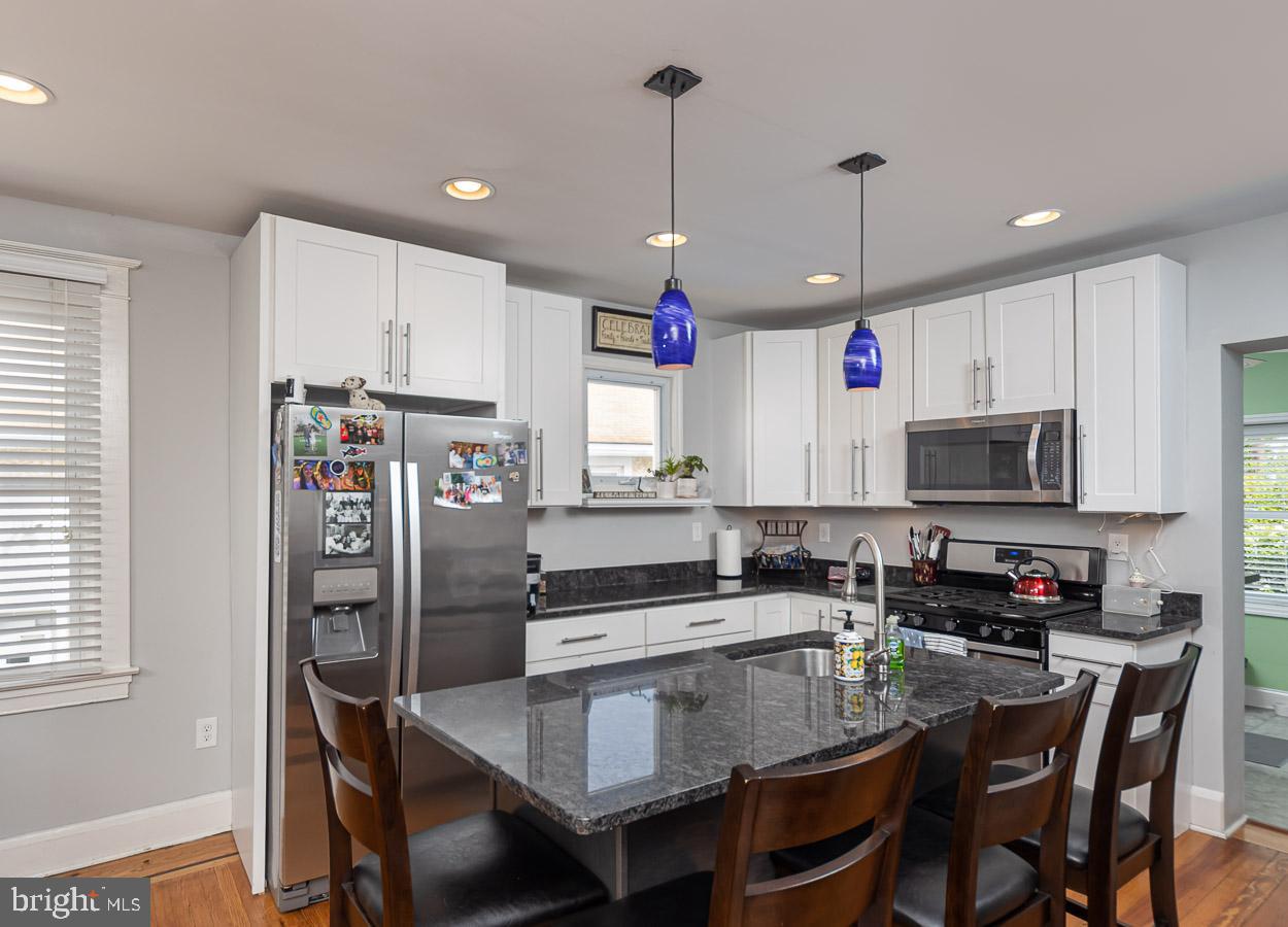 1819 Kinship Road Dundalk, MD 21222 - Photo 7 of 33