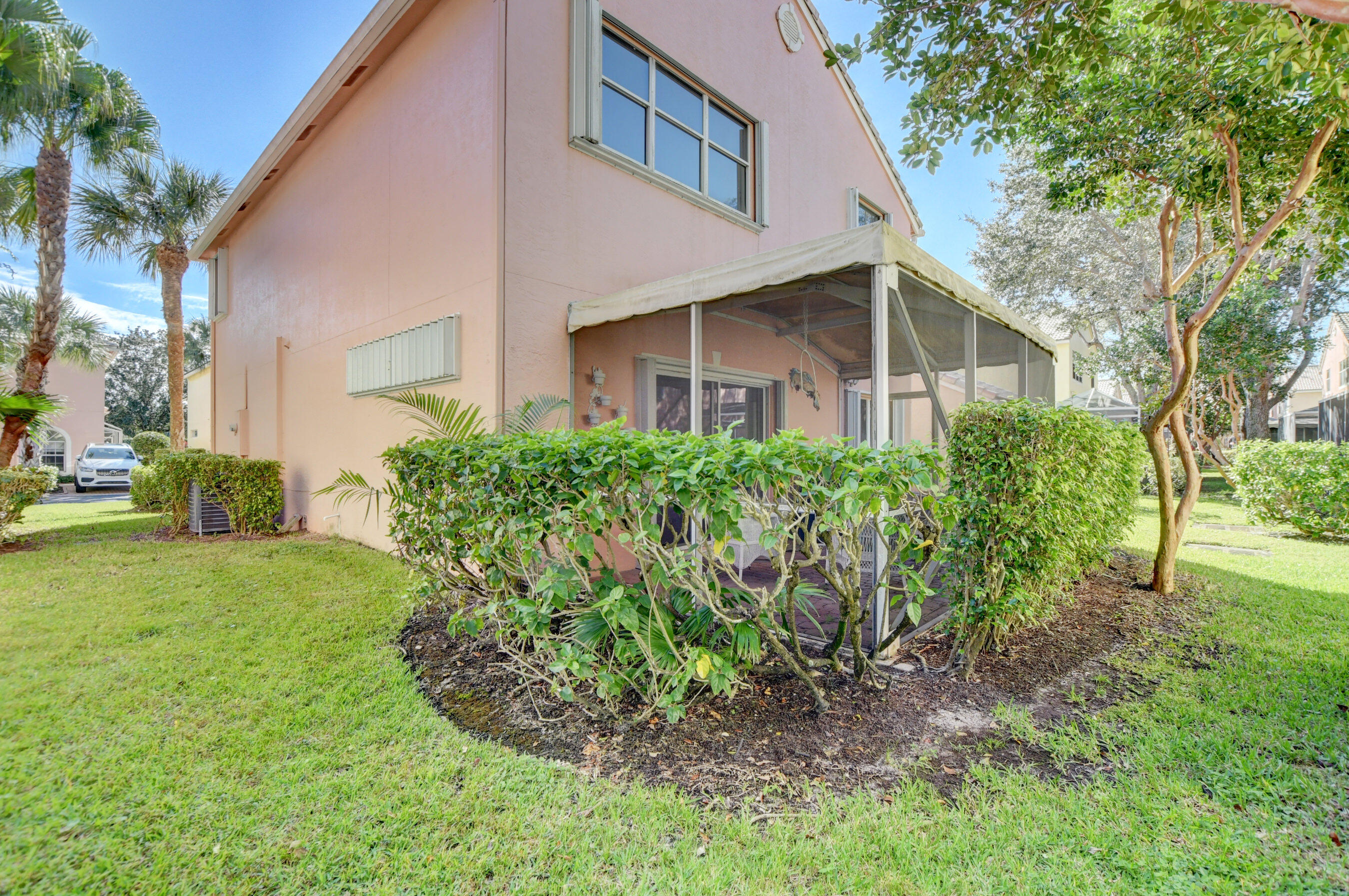 7310 Panache Way Boca Raton, FL 33433 - Photo 4 of 51 04_ebf_8478and4more