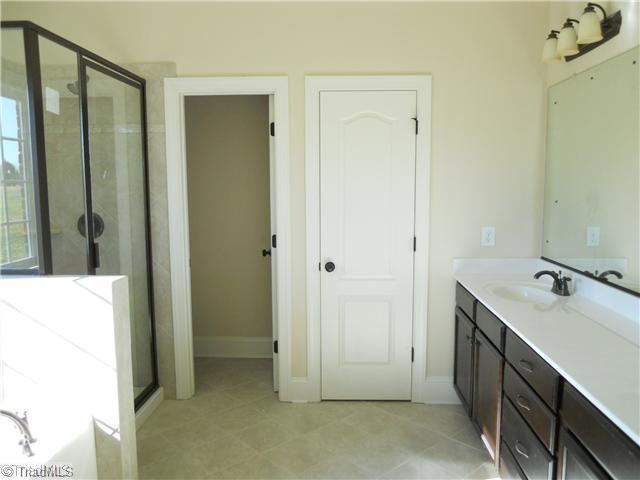 7500 Broadus Court Oak Ridge, NC 27310 - Photo 9 of 13 Master Bath/Spa.