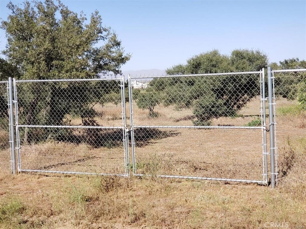 9922 Emerson Road Oak Hills, CA 92344 - Photo 1 of 4