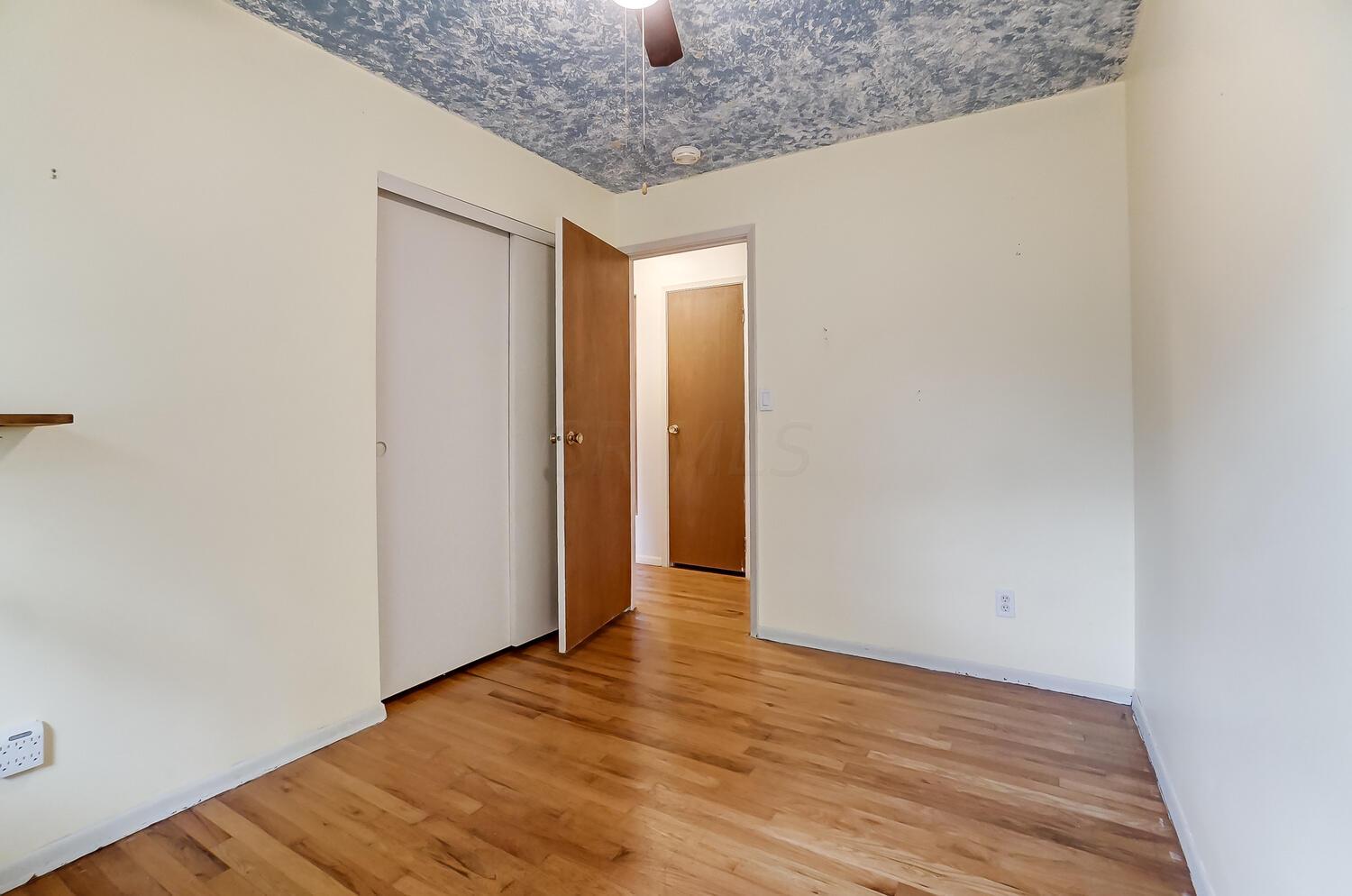 6507 Faircrest Road Columbus, OH 43229 - Photo 21 of 30 BEDROOM 2