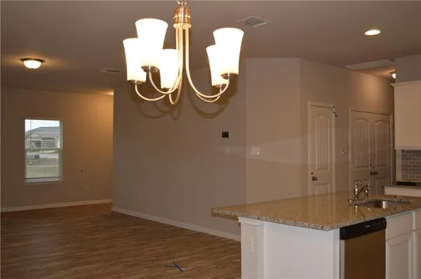 $2,300 | 2800 Bridekirk Drive, Round Rock, TX 78664