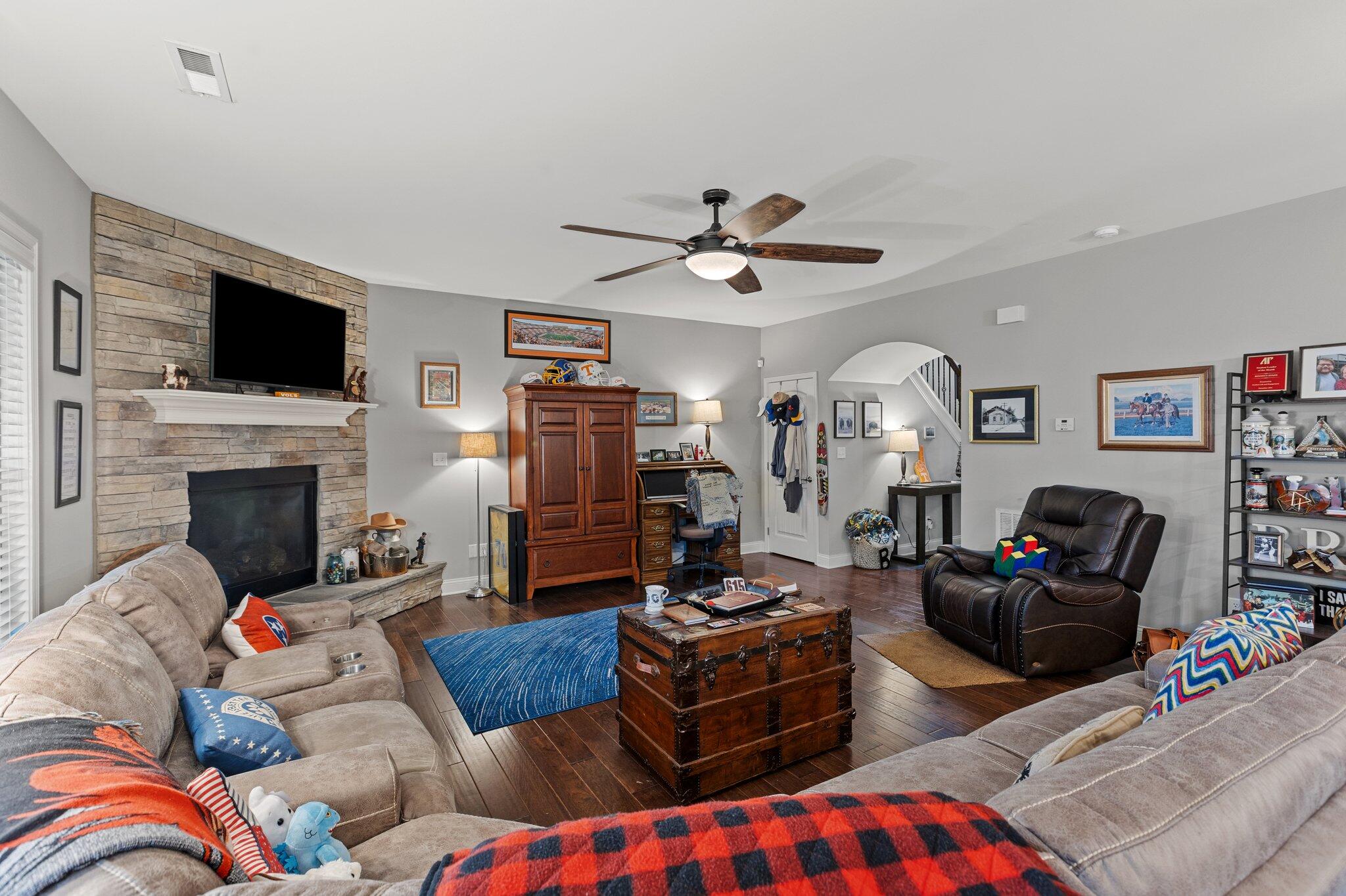 108 Riddell Drive Georgetown, KY 40324 - Photo 11 of 29 12-web-or-mls-108-riddell-dr