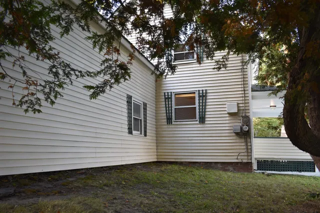 $189,000 | 1782 Main Street, St. Johnsbury, VT 05819