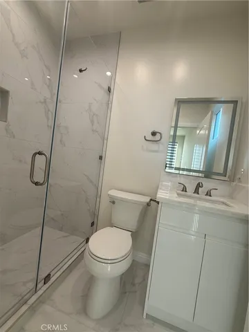 $3,200 | 13939 Leadwell Street, Van Nuys, CA 91405