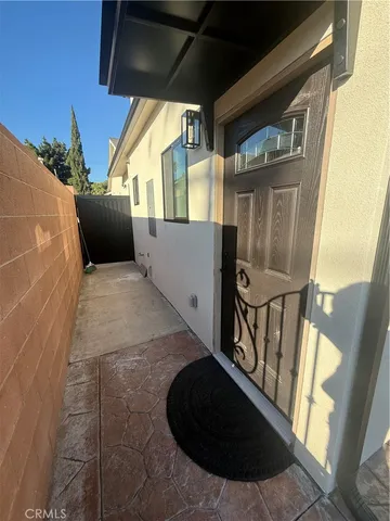 $3,200 | 13939 Leadwell Street, Van Nuys, CA 91405