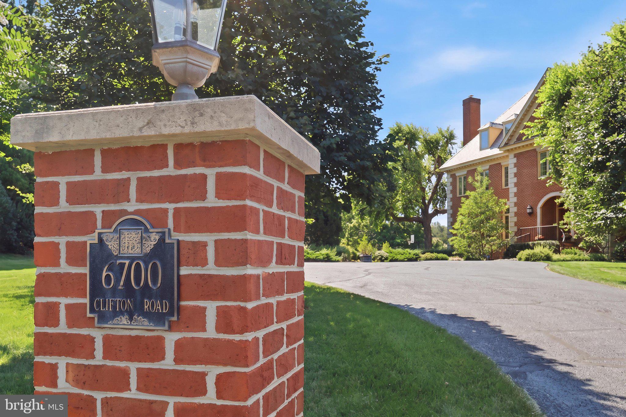 6700 Clifton Road Clifton, VA 20124 - Photo 9 of 125 Private Entryway