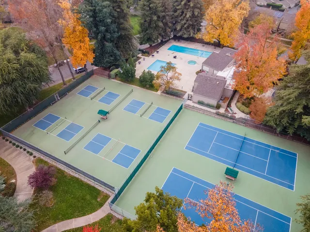 $718,000 | 506 Elmhurst Circle, Sacramento, CA 95825