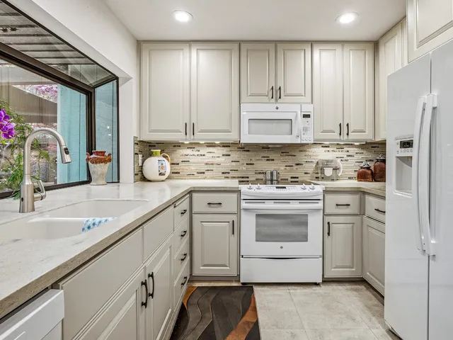 $718,000 | 506 Elmhurst Circle, Sacramento, CA 95825