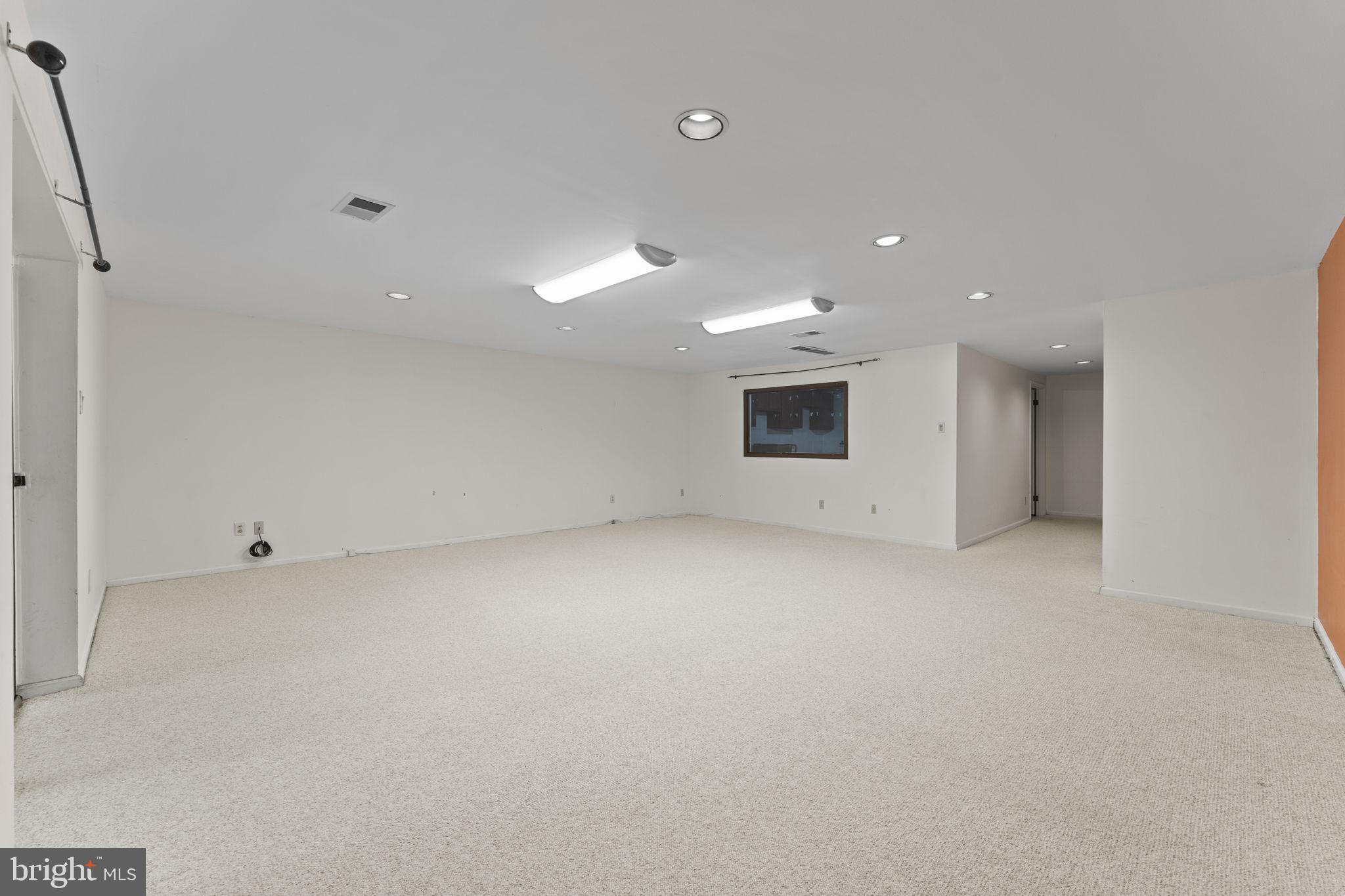 10 Elan Lane Chesterbrook, PA 19087 - Photo 33 of 39 Finished basement