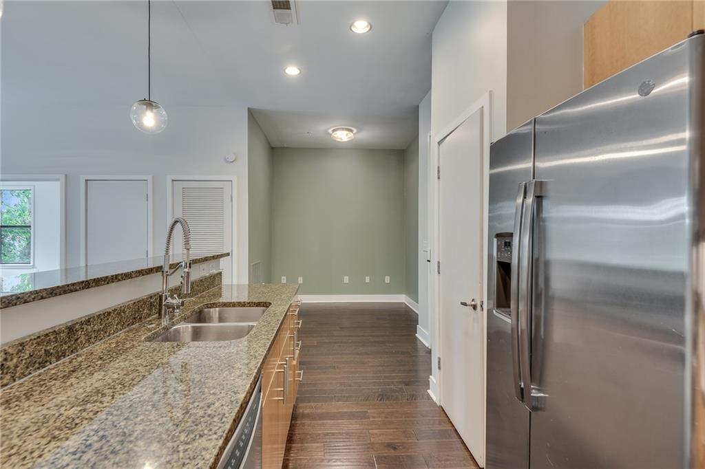 425 Chapel Street Southwest, Unit 2107 Atlanta, GA 30313 - Photo 13 of 43