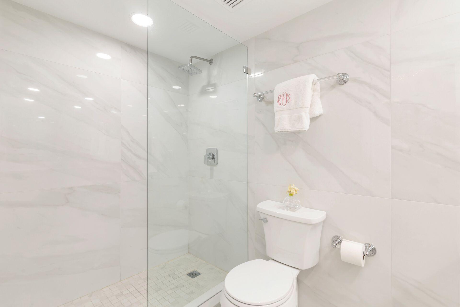 3800 Washington Road, Unit 606 West Palm Beach, FL 33405 - Photo 14 of 27 14