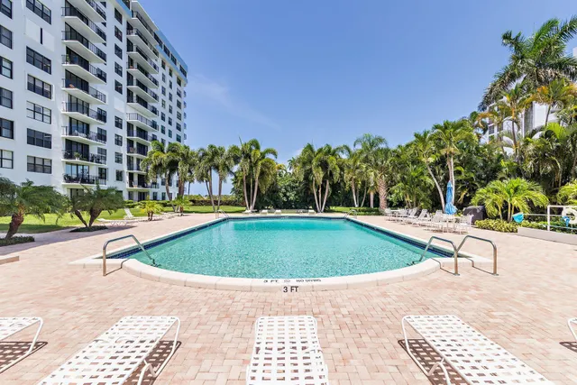 $1,695,000 | 3800 Washington Road, Unit 606, West Palm Beach, FL 33405