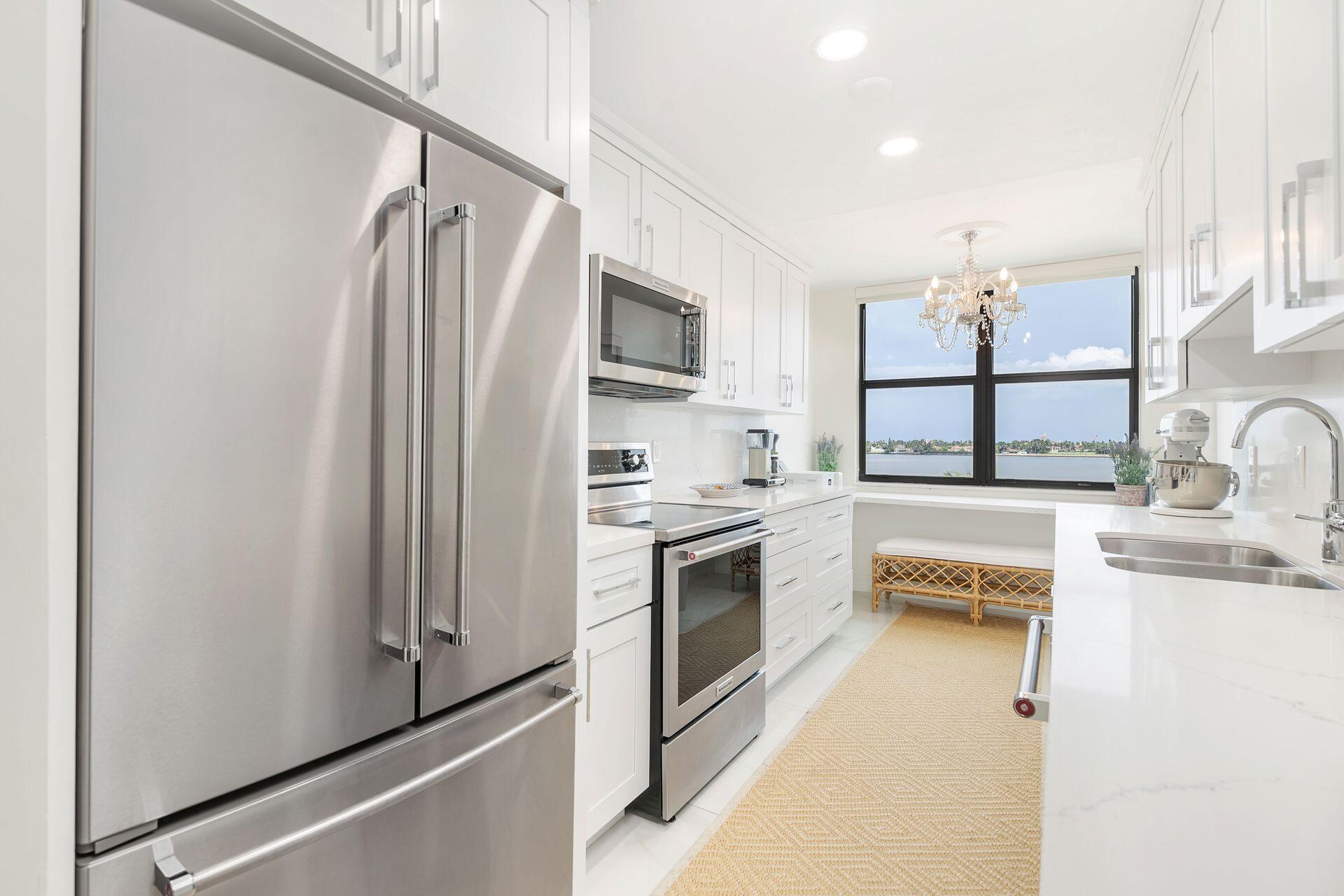 3800 Washington Road, Unit 606 West Palm Beach, FL 33405 - Photo 8 of 27 8