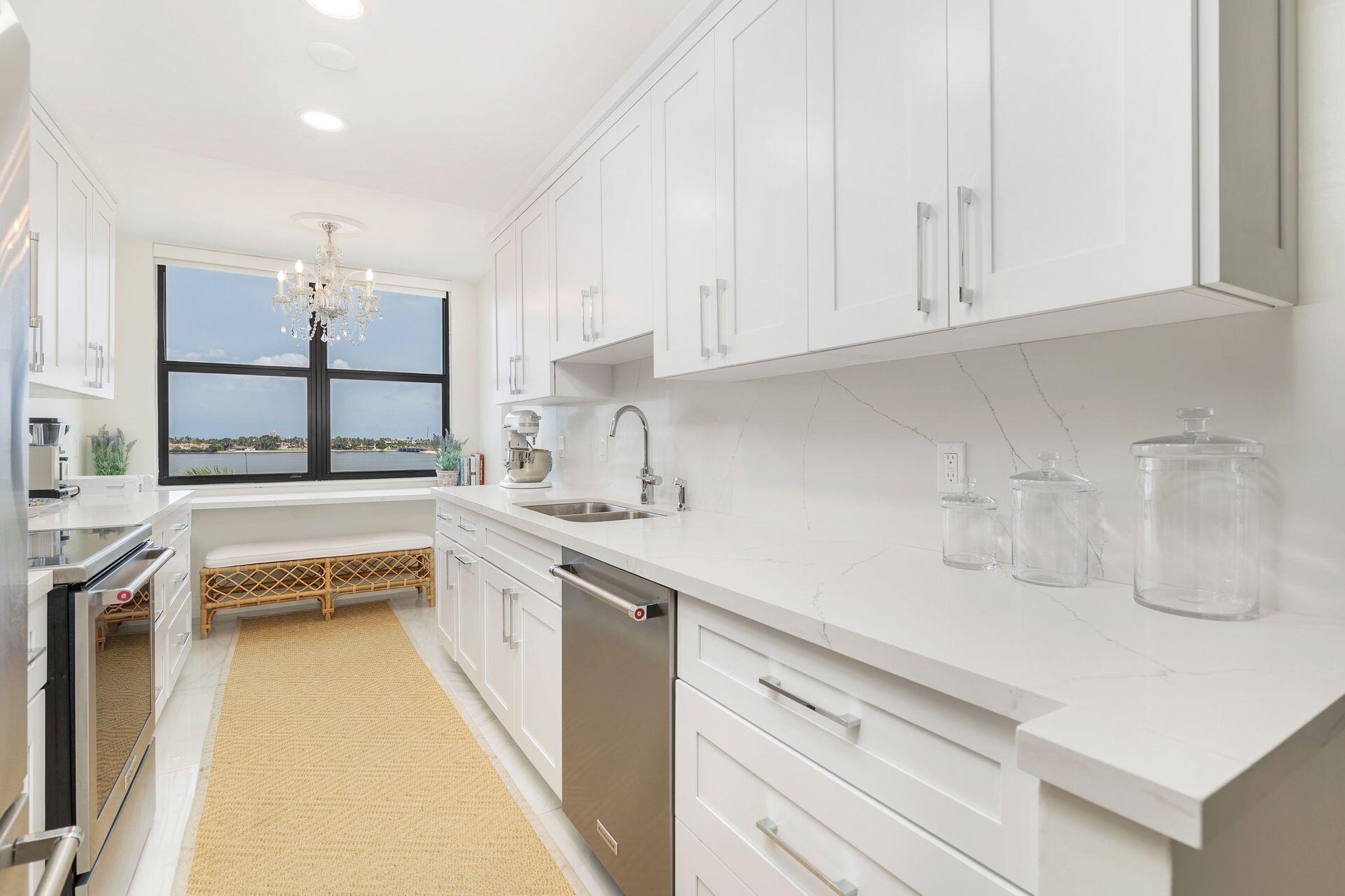 3800 Washington Road, Unit 606 West Palm Beach, FL 33405 - Photo 9 of 27 9