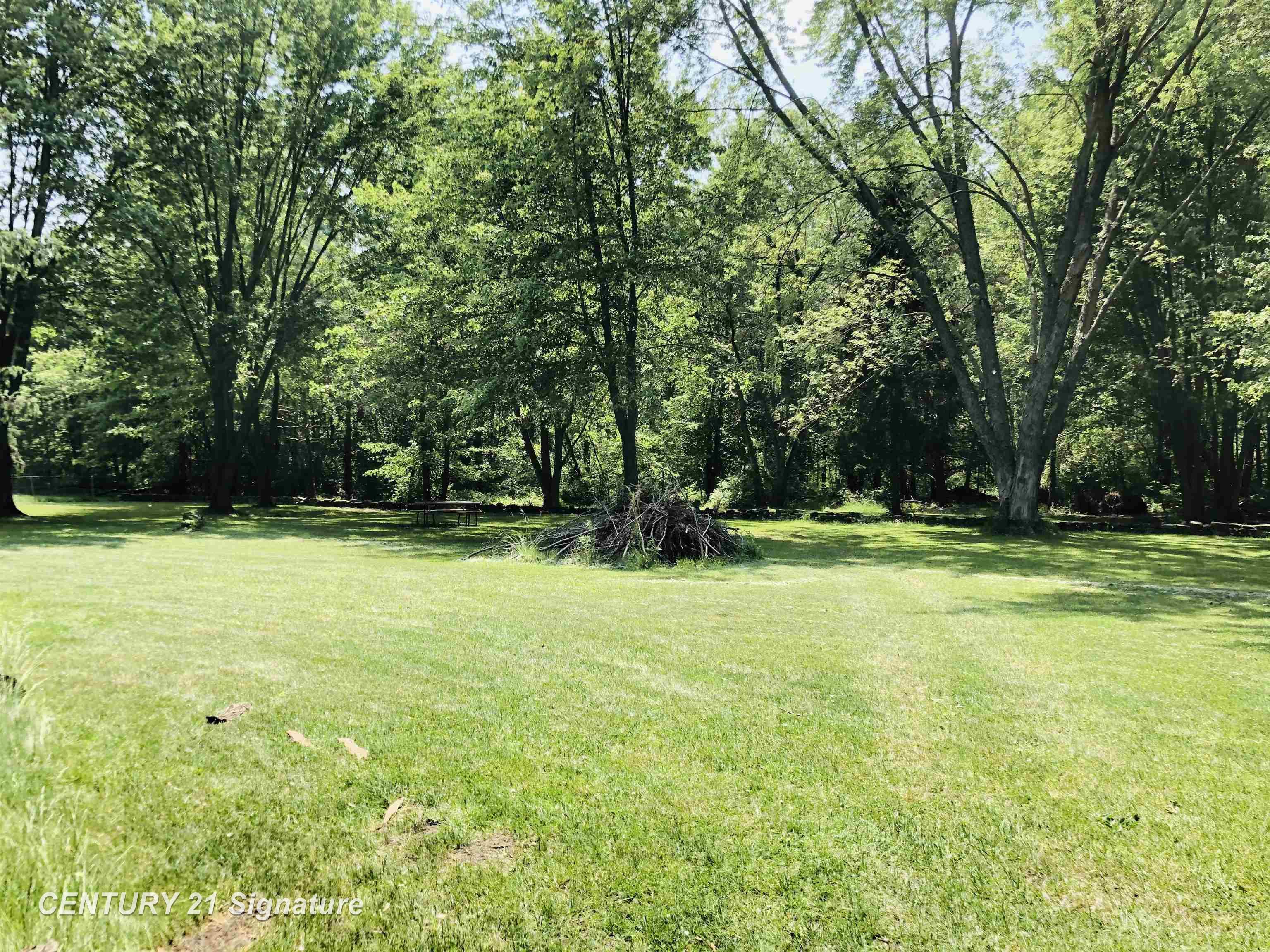 9059 North Seymour Road Flushing, MI 48433 - Photo 10 of 26