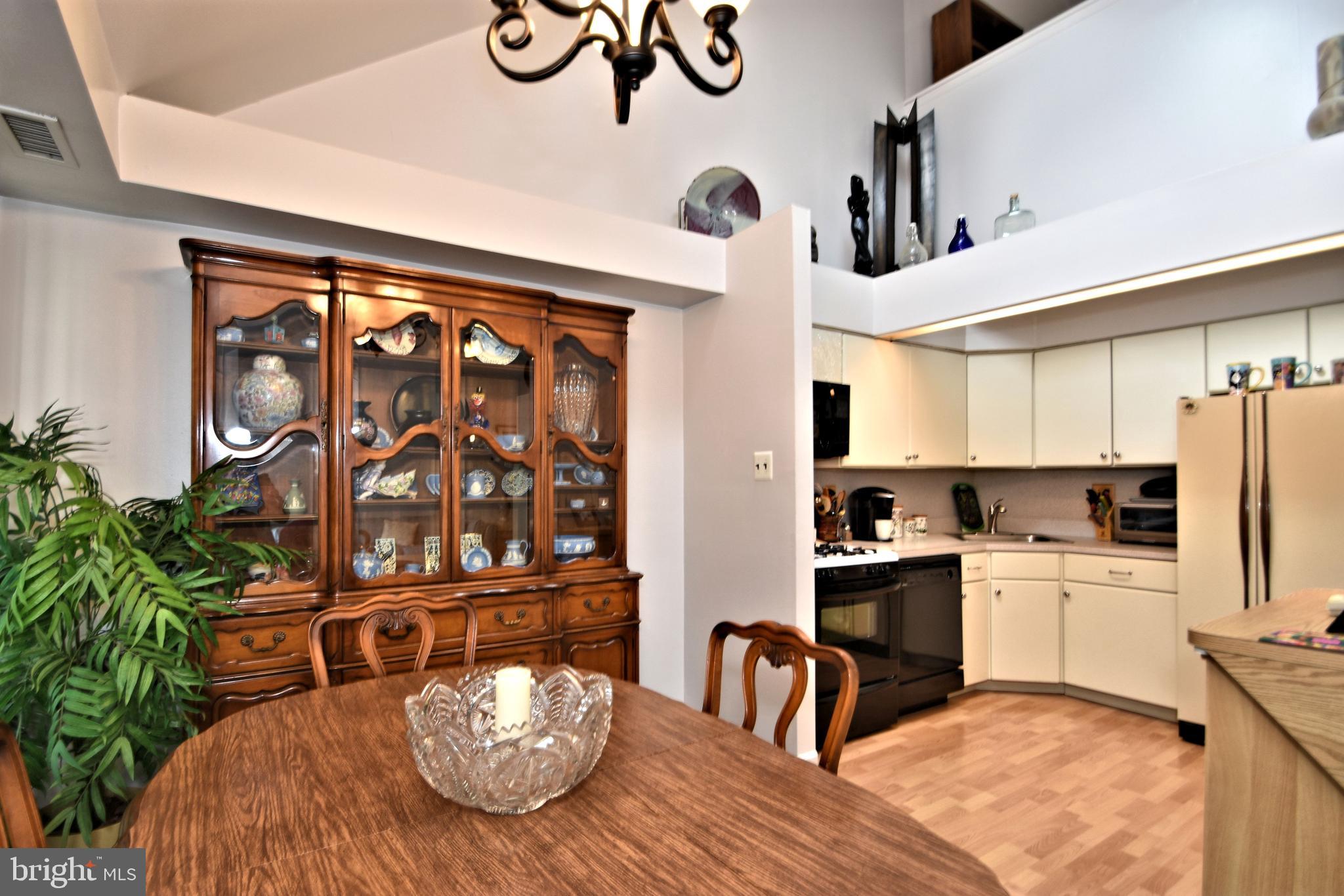 9550 State Rd., Unit 51B Philadelphia, PA 19114 - Photo 6 of 23 Gallery Image 6