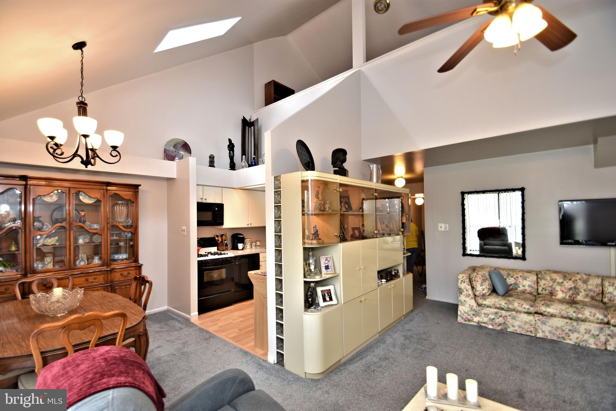 9550 State Rd., Unit 51B Philadelphia, PA 19114 - Photo 7 of 23 Gallery Image 7