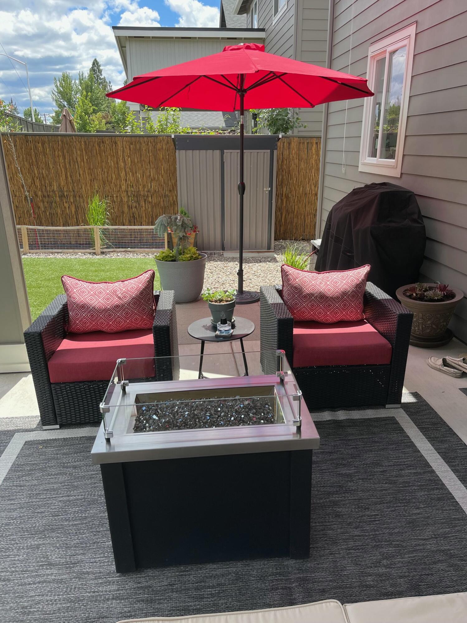 61574 Southeast Depot Loop Bend, OR 97702 - Photo 32 of 35 covered patio