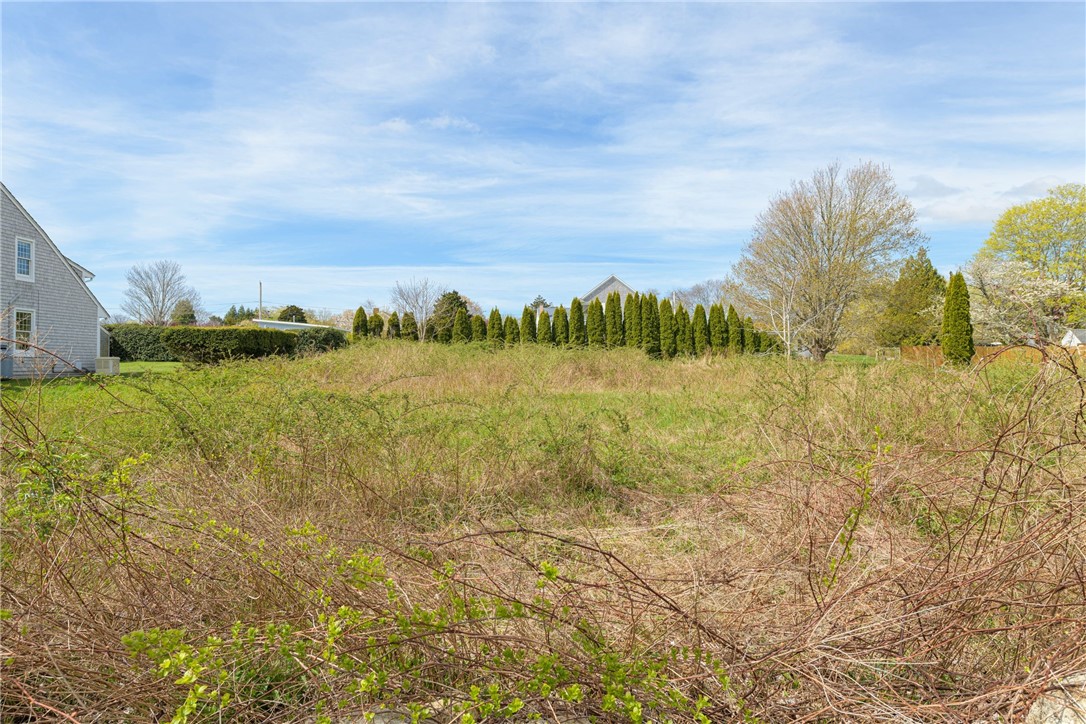 89 South Shore Road Little Compton, RI 02837 - Photo 10 of 38