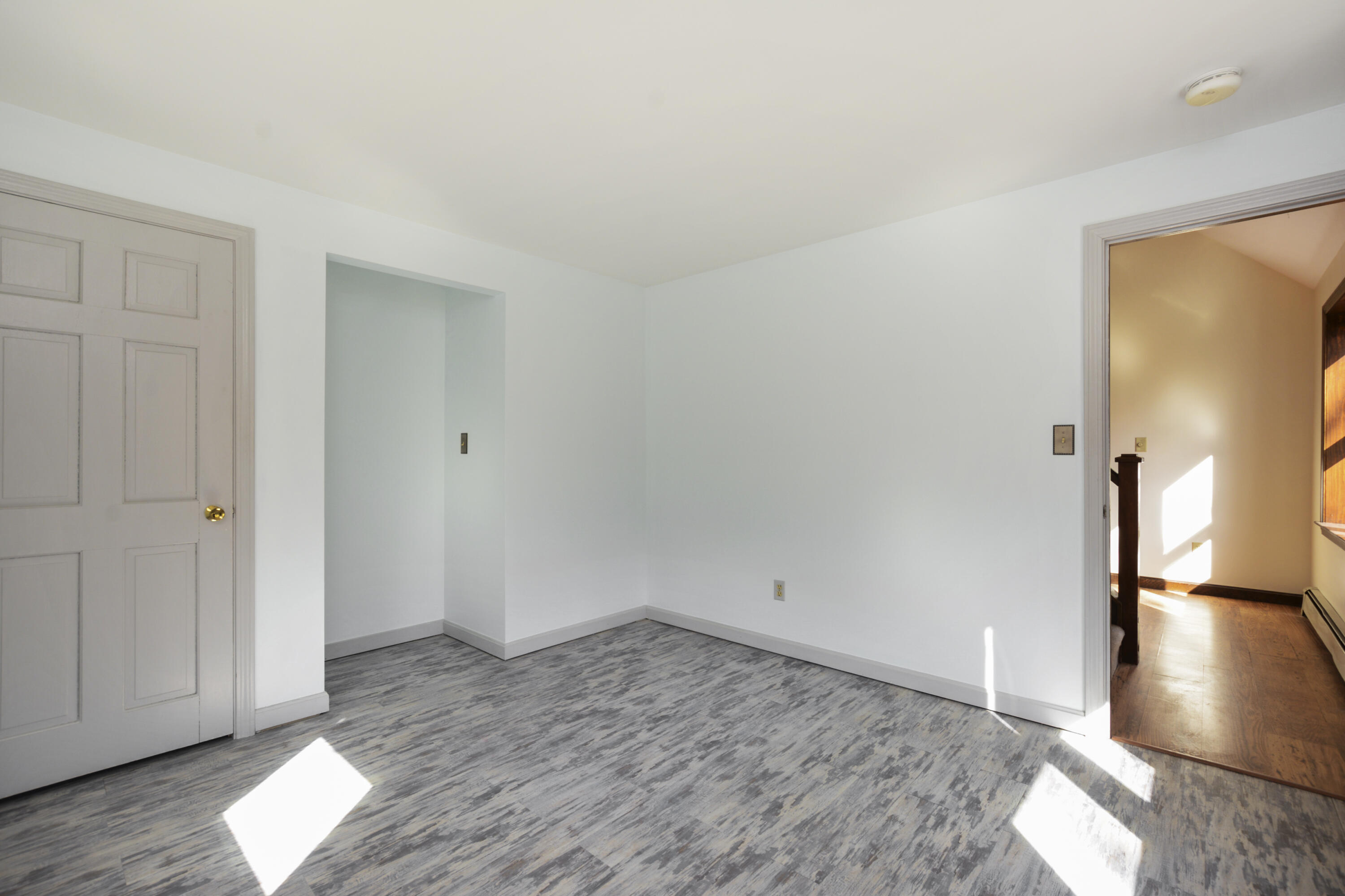 21 Topco Road Brewster, MA 02631 - Photo 7 of 31 Downstairs bed