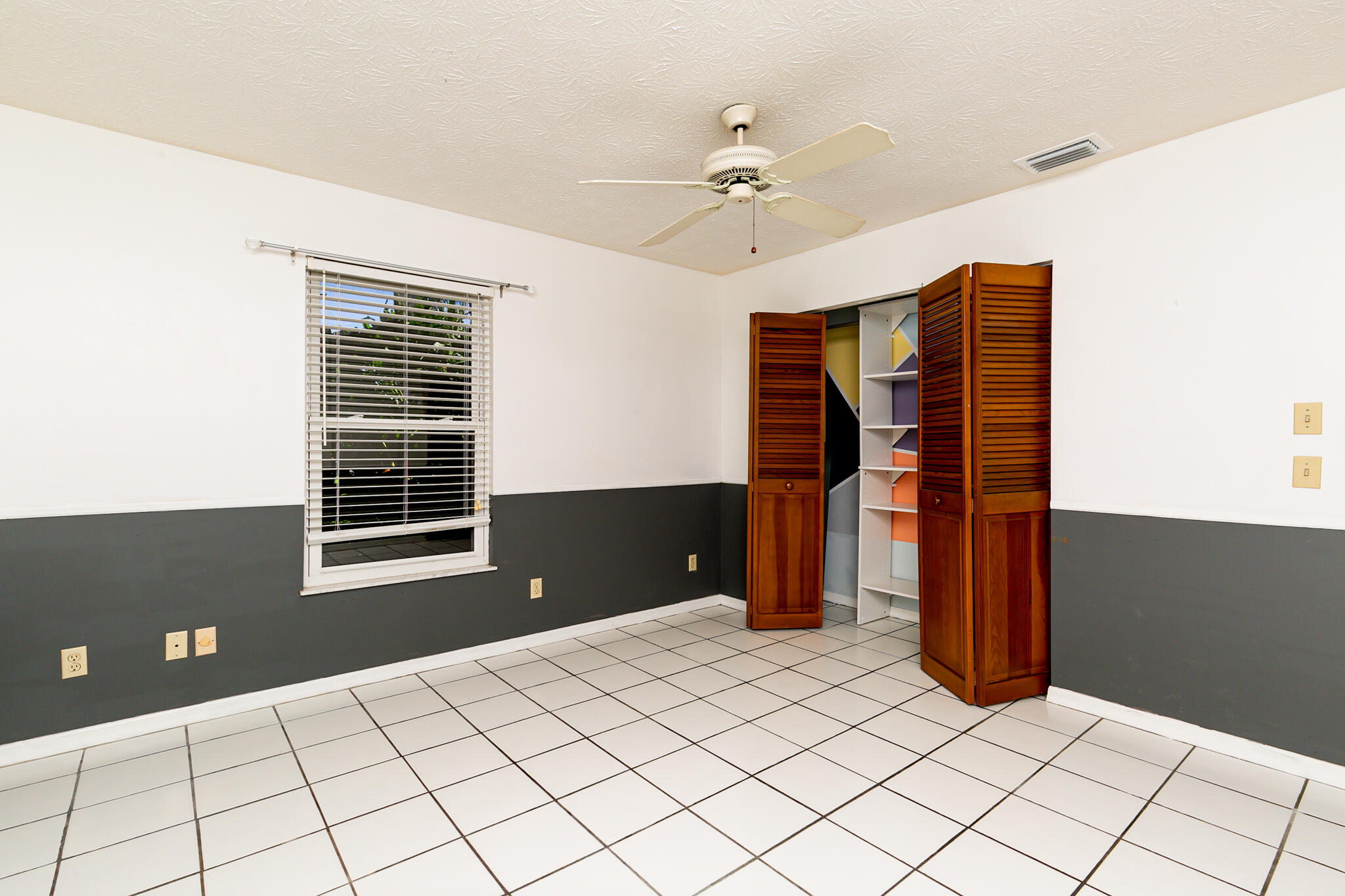 2771 Southeast Carthage Road Port St. Lucie, FL 34952 - Photo 23 of 33 2771Carthage-26