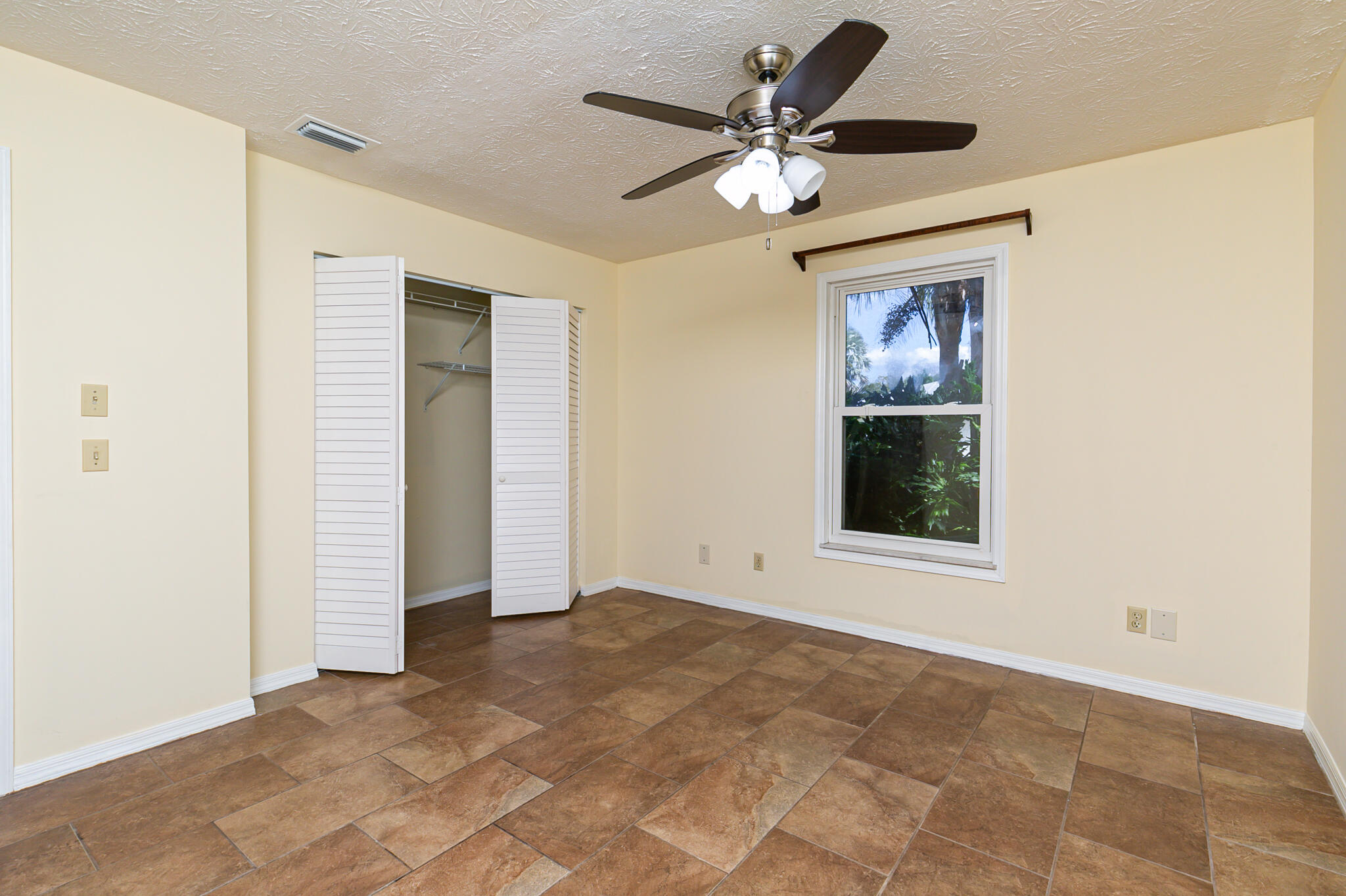 2771 Southeast Carthage Road Port St. Lucie, FL 34952 - Photo 26 of 33 2771Carthage-29