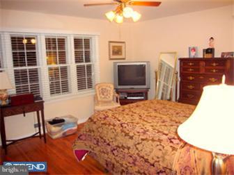 464 Covered Bridge Road Cherry Hill, NJ 08034 - Photo 6 of 8