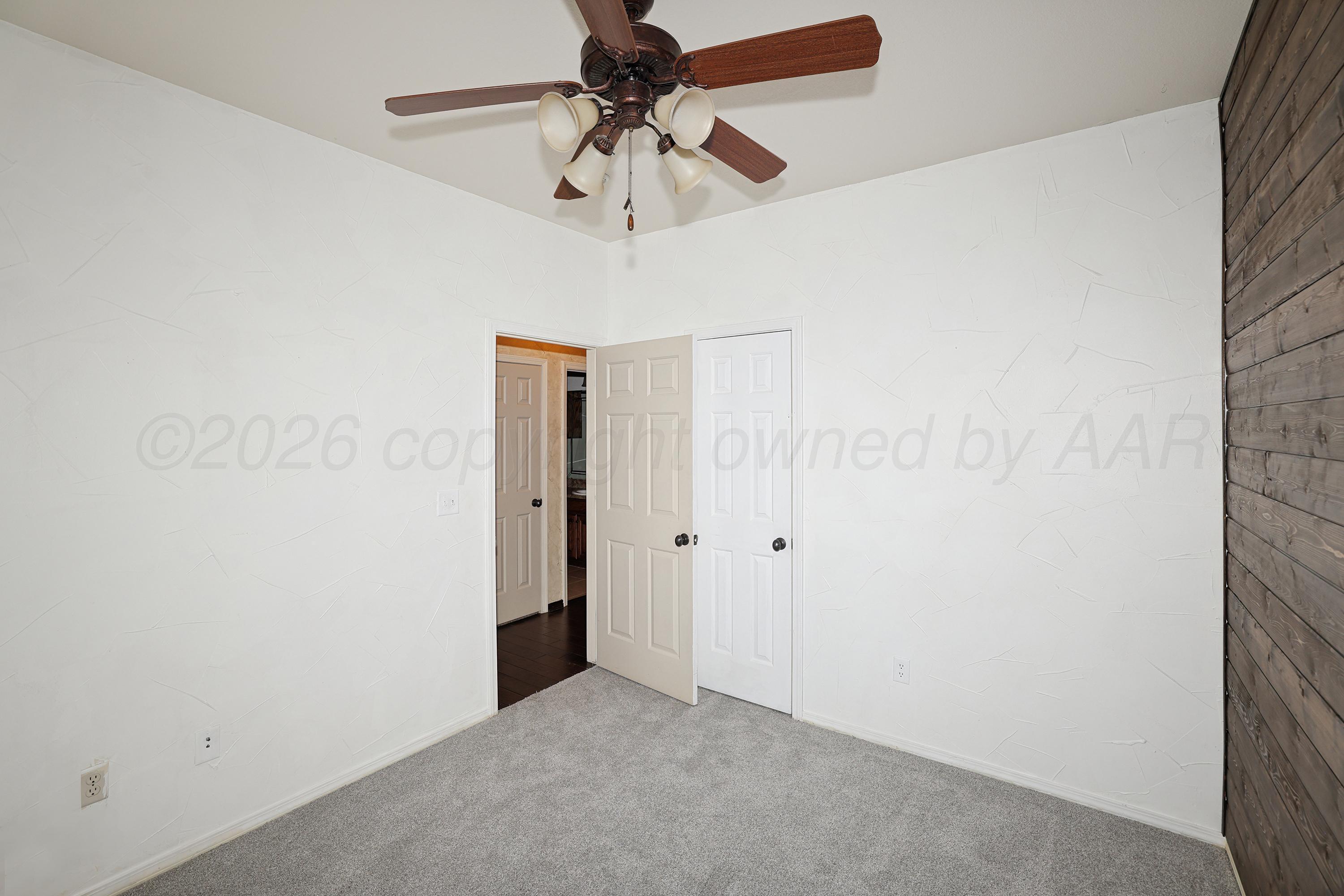 6803 Nick Street Amarillo, TX 79119 - Photo 18 of 33 20-2nd Bedroom