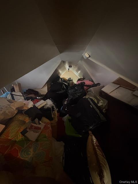 191-44 113th Road Queens, NY 11412 - Photo 22 of 31 a picture of bed