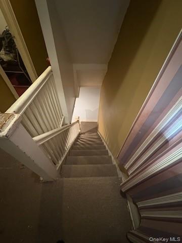 191-44 113th Road Queens, NY 11412 - Photo 10 of 31 a view of entryway