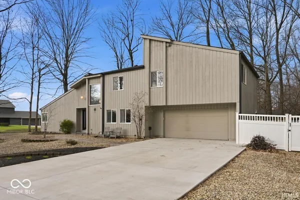 $399,000 | 4701 North Weir Drive, Muncie, IN 47304