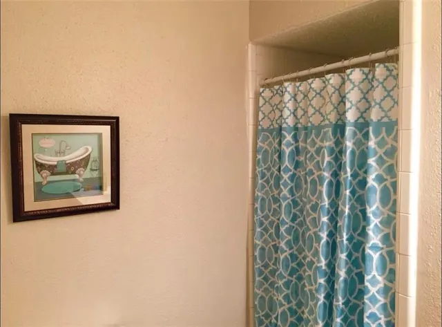 $2,500 | 1247 Kerlerec Street, New Orleans, LA 70116