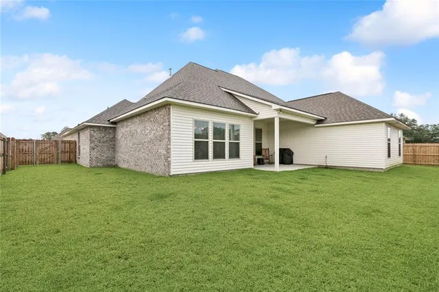 $2,250 | 44167 Huntley Road, Hammond, LA 70403