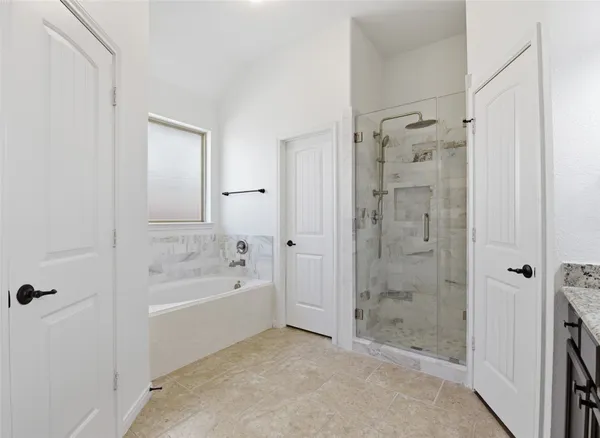 $2,500 | 212 Fallow Buck Court, Conroe, TX 77384