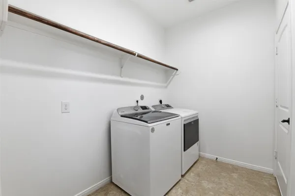 $2,500 | 212 Fallow Buck Court, Conroe, TX 77384