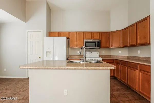$1,965 | 3329 West Wayland Drive, Phoenix, AZ 85041