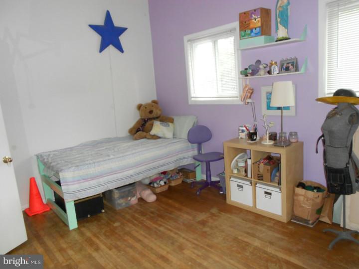 215 Juniper Road Havertown, PA 19083 - Photo 14 of 19